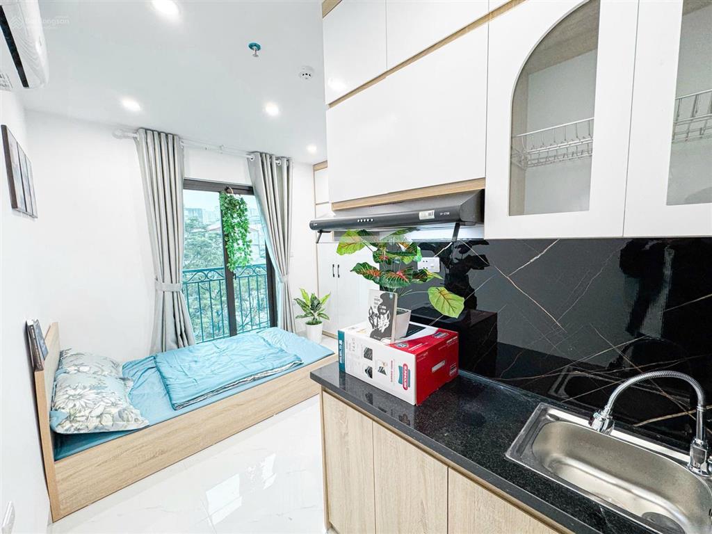 Bán tòa chdv trường chinh ngõ thông kd sát phố gần hv ngân hàng, sổ vuông 50m2*6t 9p kk, pccc đủ