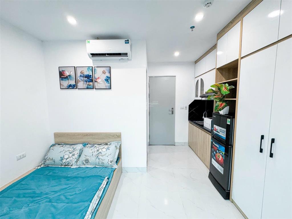 Bán tòa chdv trường chinh ngõ thông kd sát phố gần hv ngân hàng, sổ vuông 50m2*6t 9p kk, pccc đủ