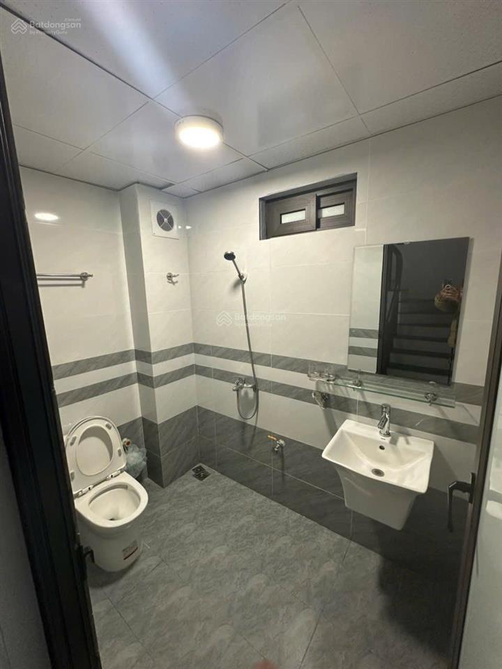 Bán nhà riêng tại ngọc hồi, 7,7 tỷ, 55m2, 4pn, 3wc, 5 tầng