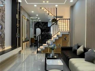 Mua nhà cuối năm được ngay giá tốt  đường phú thọ, quận 11. kế bên chợ bình thới