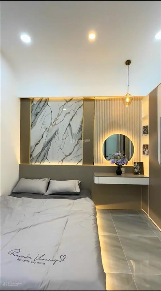 Mua nhà cuối năm được ngay giá tốt  đường phú thọ, quận 11. kế bên chợ bình thới