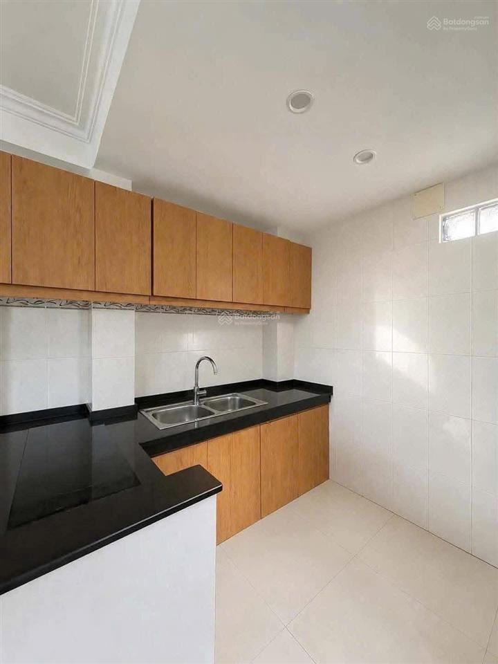 Anh thành kẹt tiền bán lỗ căn nhà cuối năm đ lê đình cẩn,bình tân,dt 49,6m2.gần aeon mall bình tân