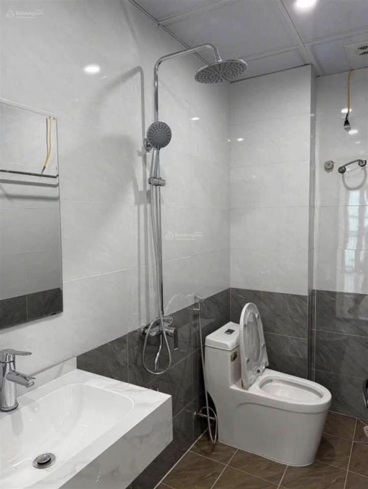 Chủ cần bán gấp nhà 39,7m2 ở bình tân| gần chợ, trường học | sổ hồng riêng