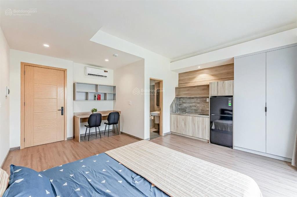 Studio ban công mới 100%, full nội thất gần đh tdt, rmit, sc vivocity quận 7.