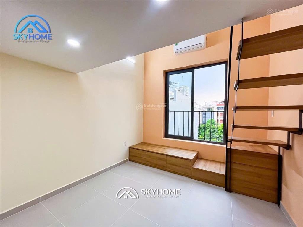 Căn duplex ban công gần lotte, đh tdt, rmit. thông ra cầu kênh tẻ, giáp quận 4, quận 8