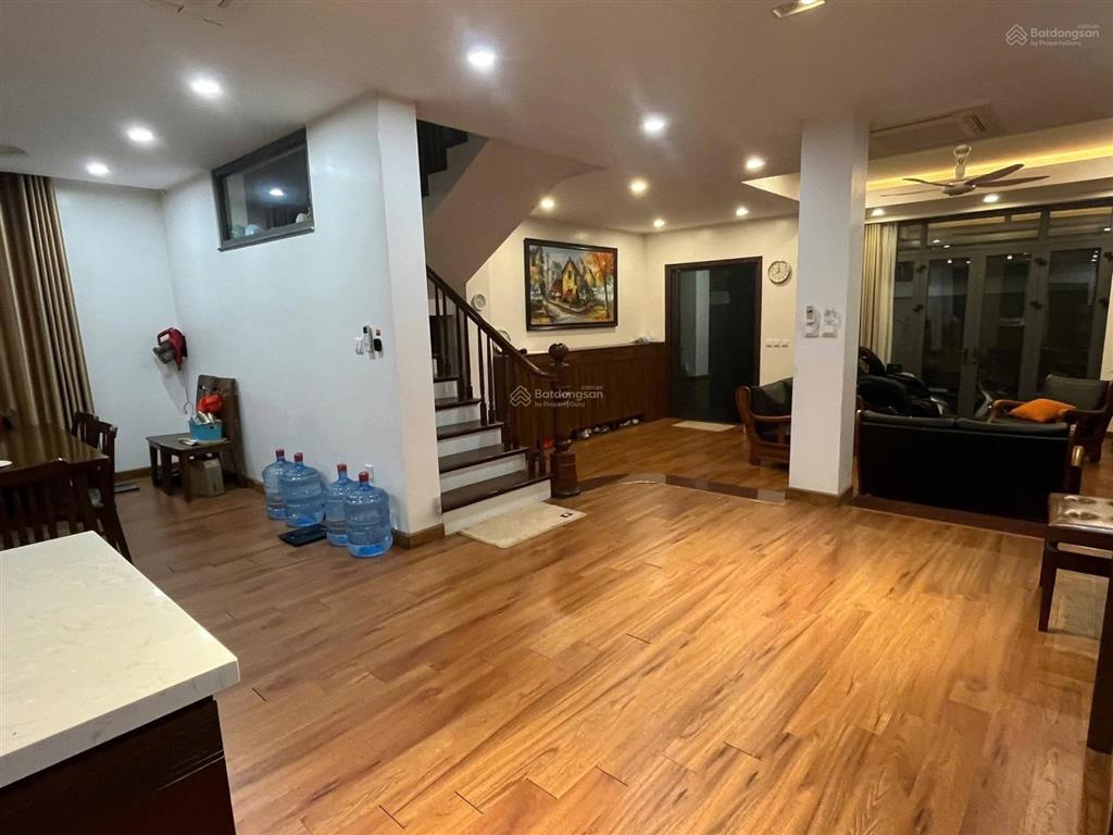 Cho thuê biệt thự siêu rộng tại kđt văn phú, hà đông