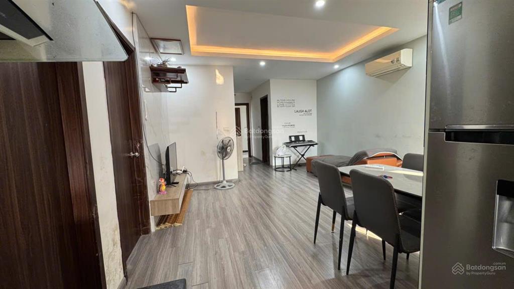 Cho thuê căn góc 3 phòng ngủ ở the vesta  phú lương  gần đại học đại nam