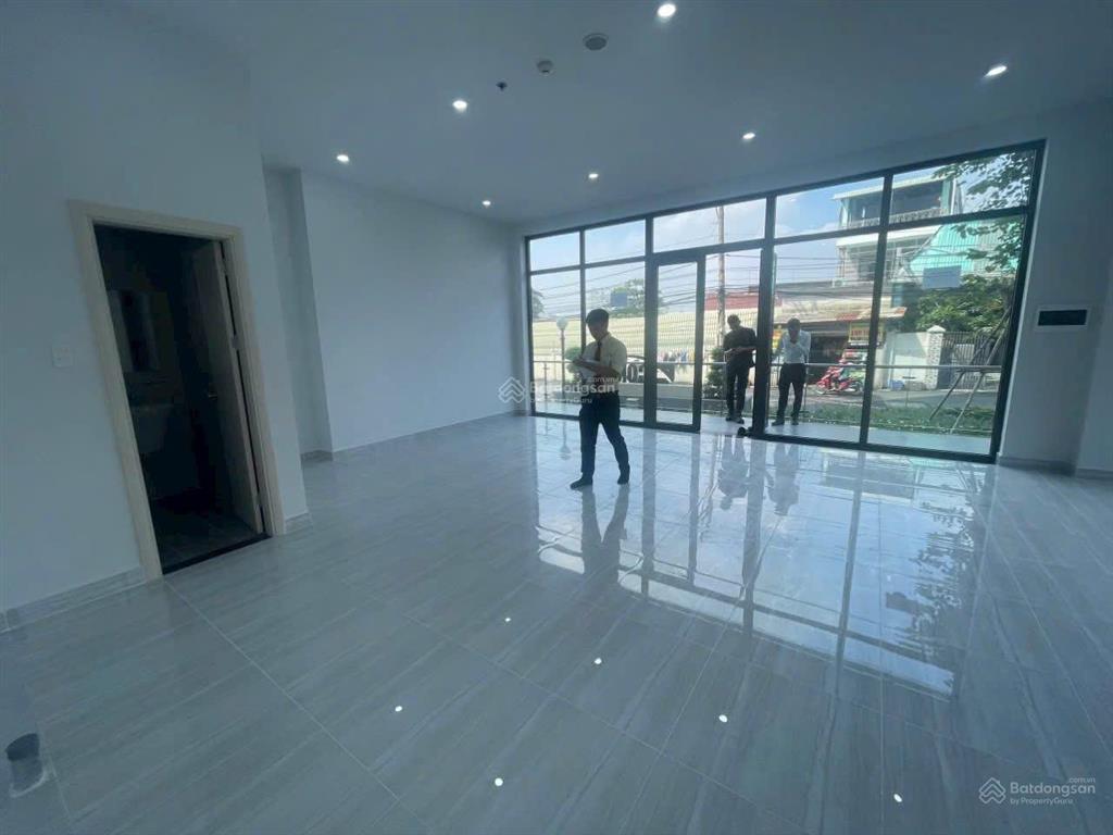Bán shophouse góc bcons polygon 2 mặt tiền  vị trí đẹp