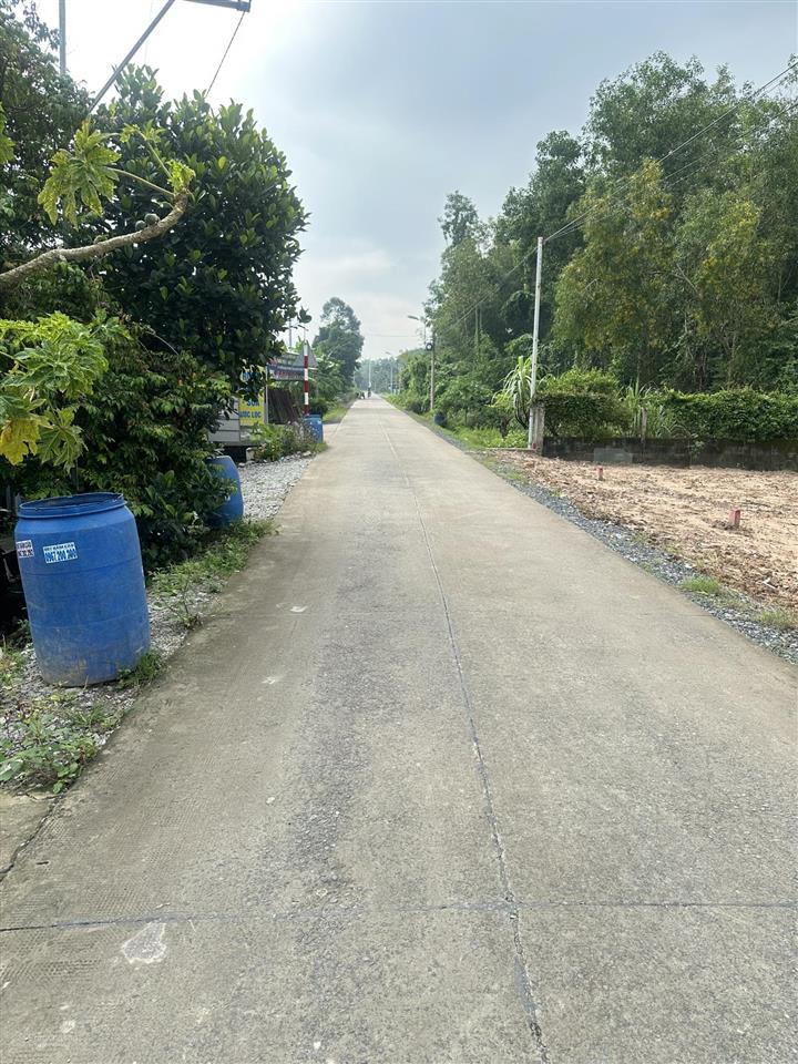 Tôi chính chủ cần bán lô đất ở thị trấn củ chi nay xã tân an hội huyện củ chi thành phố hồ chí minh