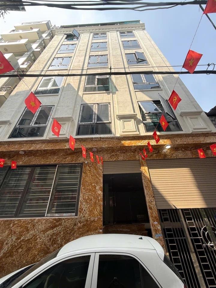 Tòa căn hộ 8 tầng, 32 phòng khép kín, dòng tiền 2.5 tỷ/1 năm