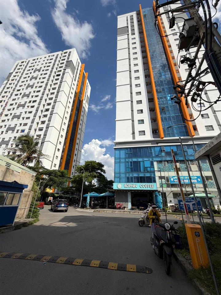 Bán gấp căn 1pn 37m chung cư sen hồng giá chỉ 1,39 tỷ vị trí đẹp ở ngay