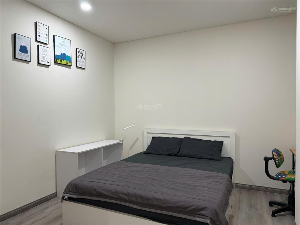 Cho thuê căn hộ 2pn, 2wc tại the monarchy, 18 triệu, 73m2