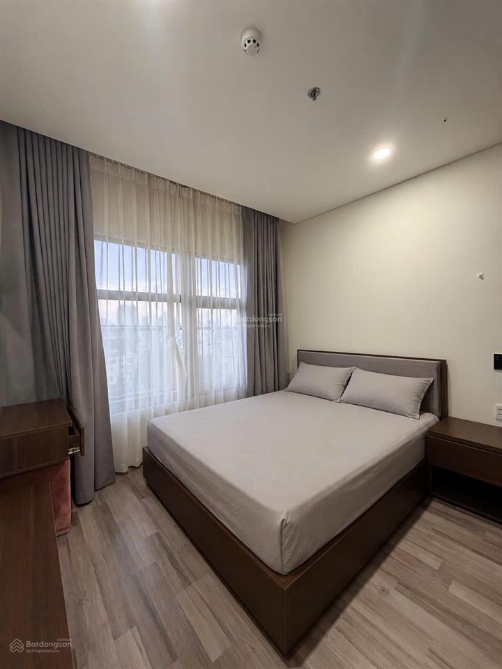 Cho thuê căn hộ monarchy, view sông hàn, full nội thất, giá chỉ 18 triệu