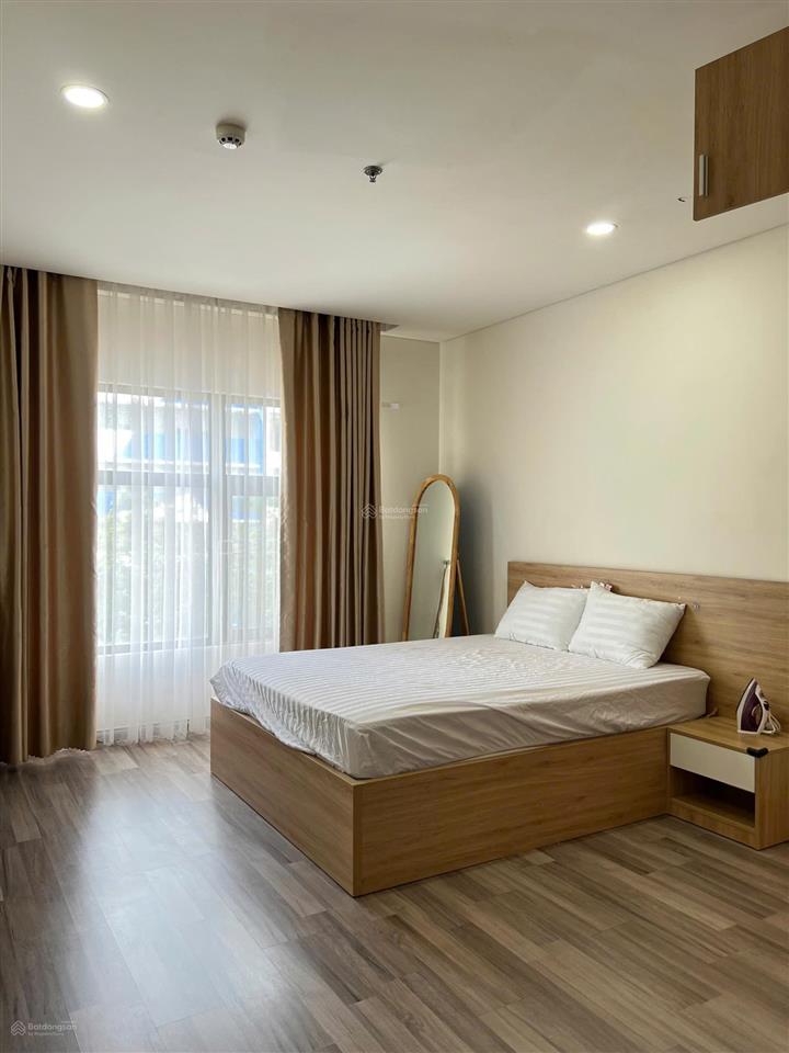 Cho thuê căn hộ monarchy 3pn, 2wc, 100m2 tại 535 trần hưng đạo, giá tốt