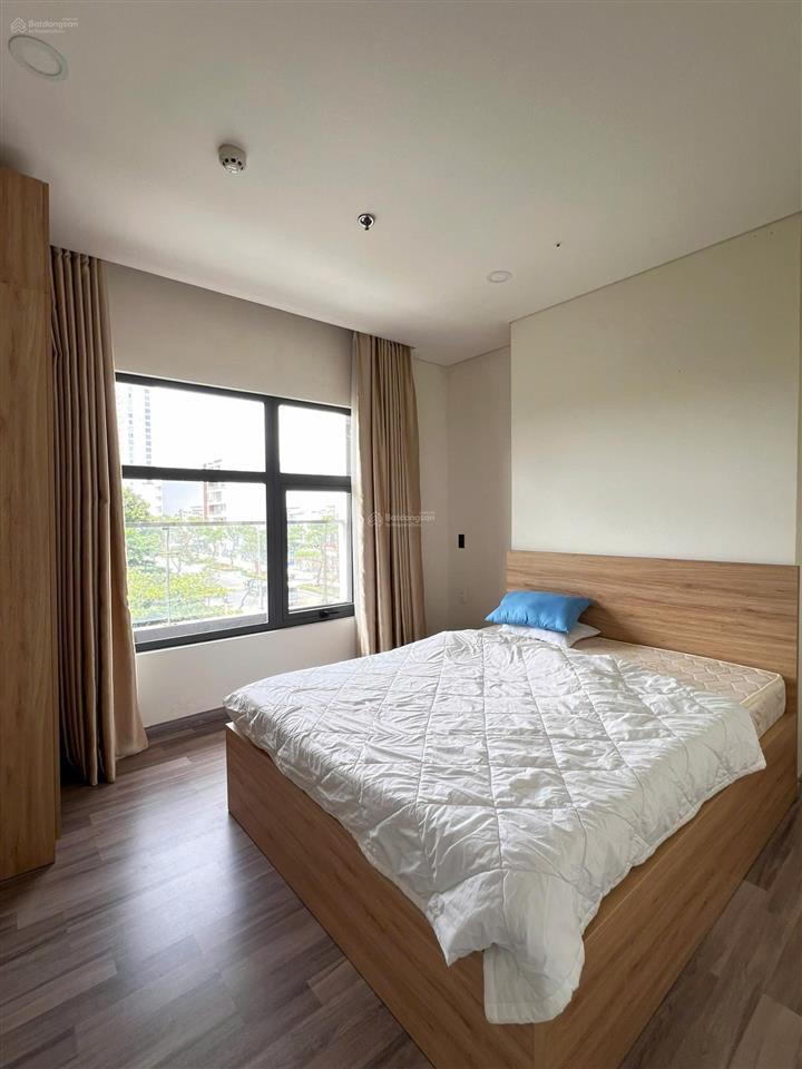 Cho thuê căn hộ monarchy 3pn, 2wc, 100m2 tại 535 trần hưng đạo, giá tốt