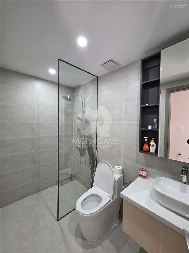 Cho thuê căn hộ 1 phòng ngủ tòa panoma 1, full nội thất mới, view hoàng hôn cầu trần thị lý