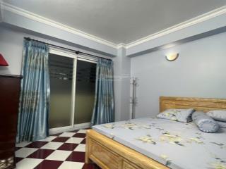 Bán chung cư miếu nổi 52m2 có thang máy 2pn 1wc, ban công view thoáng. tặng toàn bộ nội thất