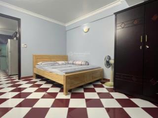 Bán chung cư miếu nổi 52m2 có thang máy 2pn 1wc, ban công view thoáng. tặng toàn bộ nội thất