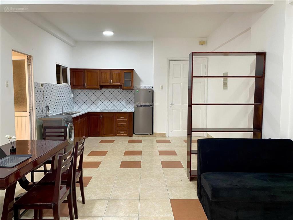 Cho thuê chung cư nguyễn ngọc phương, 2pn + 2wc, cách quận 1 cầu thị nghè, full nội thất