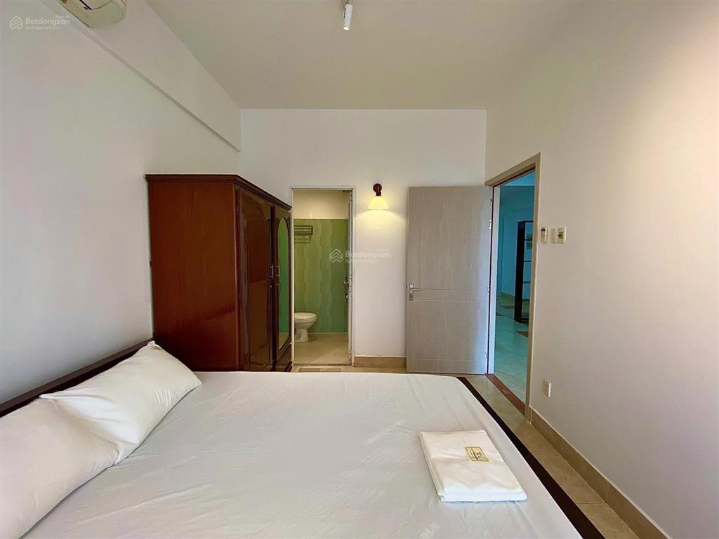 Cho thuê chung cư nguyễn ngọc phương, 2pn + 2wc, cách quận 1 cầu thị nghè, full nội thất