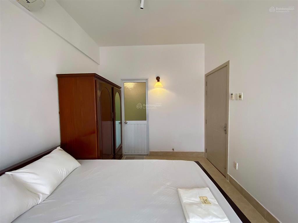 Cho thuê chung cư nguyễn ngọc phương, 2pn + 2wc, cách quận 1 cầu thị nghè, full nội thất