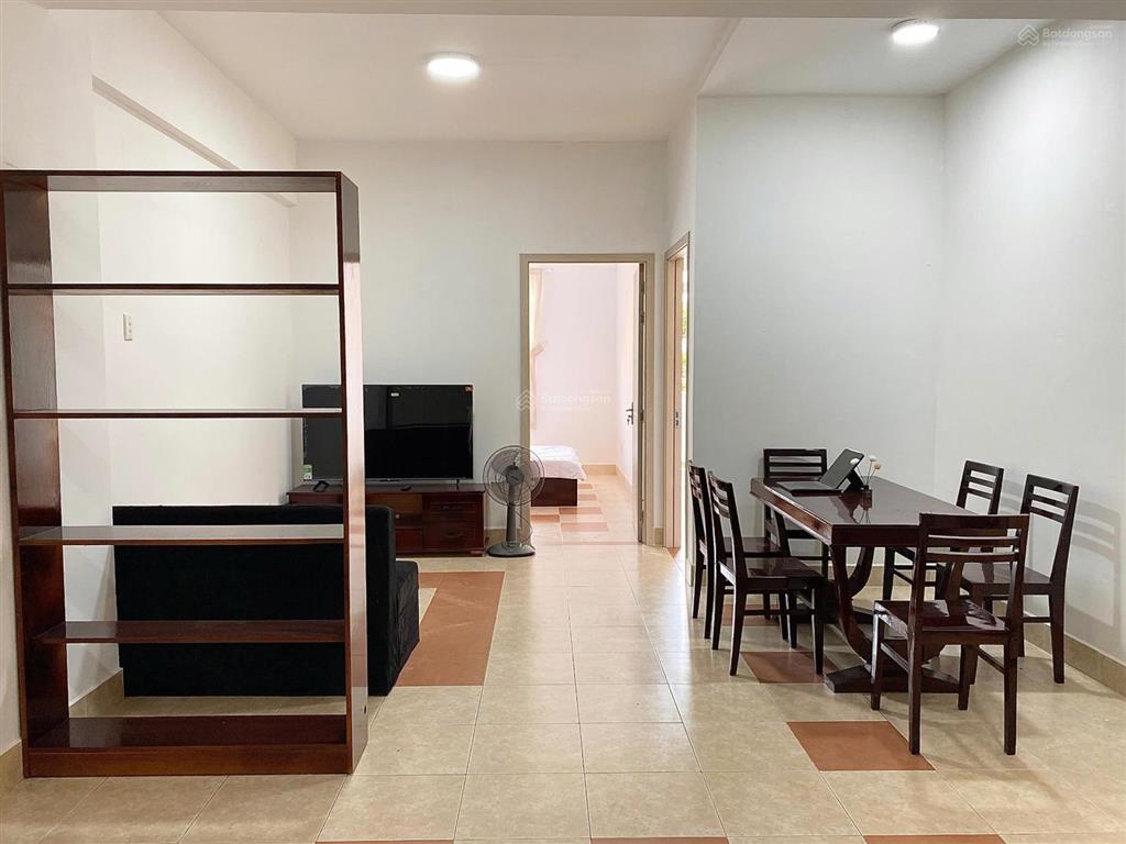 Cho thuê chung cư nguyễn ngọc phương, 2pn + 2wc, cách quận 1 cầu thị nghè, full nội thất