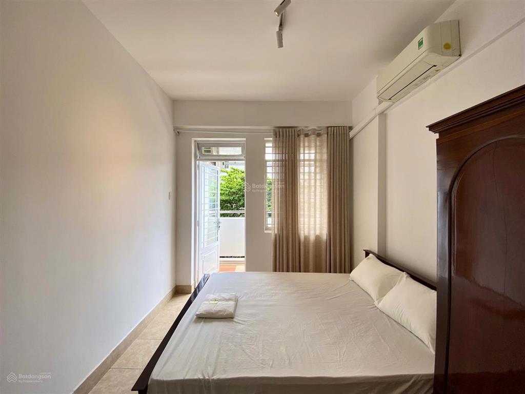 Cho thuê chung cư nguyễn ngọc phương, 2pn + 2wc, cách quận 1 cầu thị nghè, full nội thất