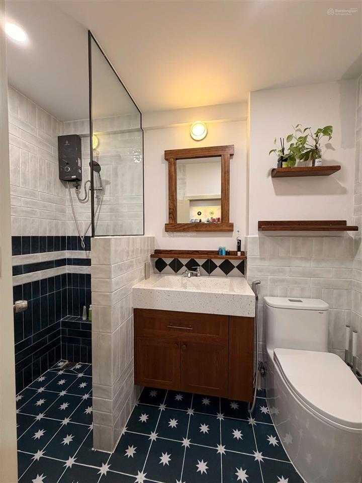 Tìm khách mua có cùng gu thẩm mỹ. căn hộ 54m loại 1pn + 1, full nội thất. chung cư miếu nổi