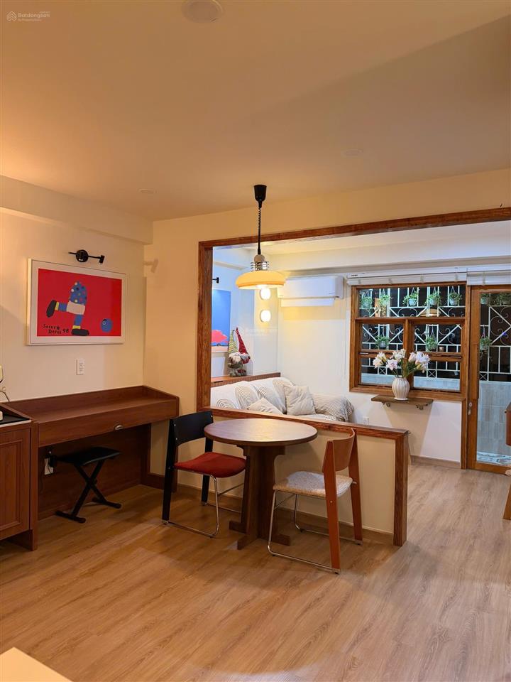 Tìm khách mua có cùng gu thẩm mỹ. căn hộ 54m loại 1pn + 1, full nội thất. chung cư miếu nổi