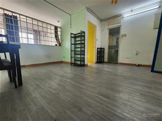 Bán căn hộ cũ 54m tại cc miếu nổi  37 vũ huy tấn, bình thạnh. thang máy và sổ hồng riêng