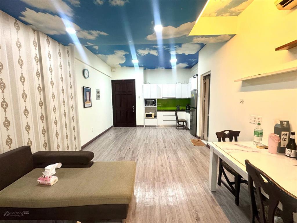 Giảm 500k. cho thuê căn hộ 68m có 2pn + 2wc, full nội thất  vào ở liền, cc 66 nguyễn ngọc phương