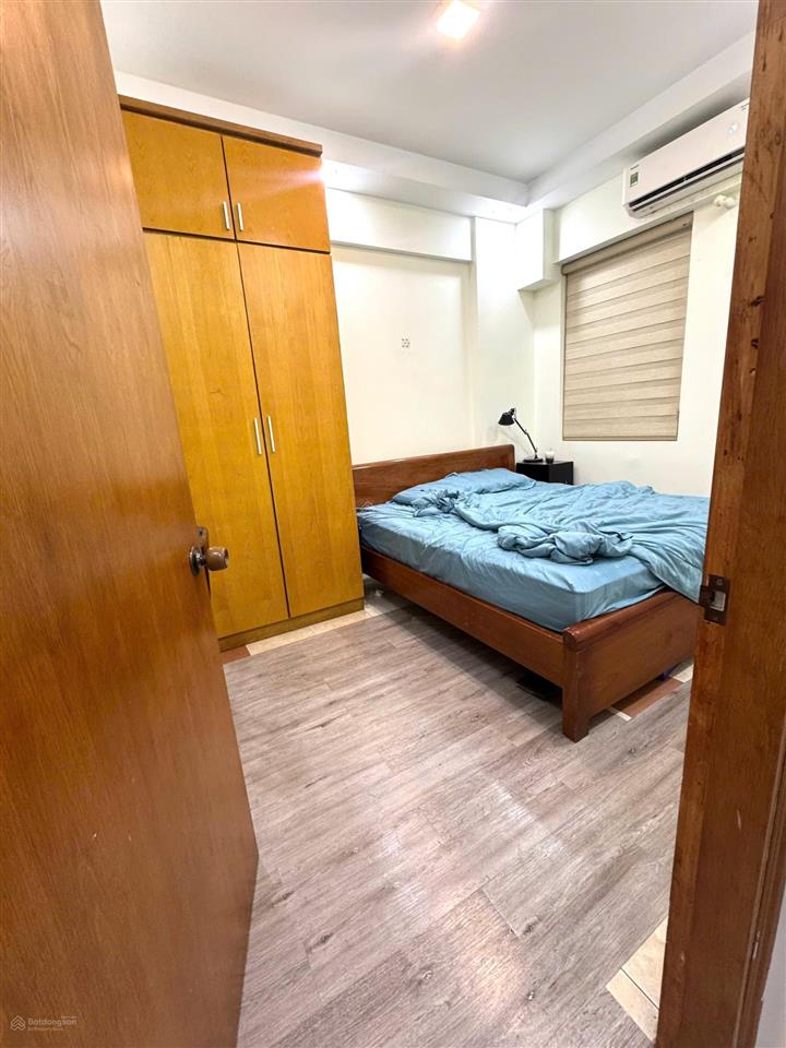 Giảm 500k. cho thuê căn hộ 68m có 2pn + 2wc, full nội thất  vào ở liền, cc 66 nguyễn ngọc phương