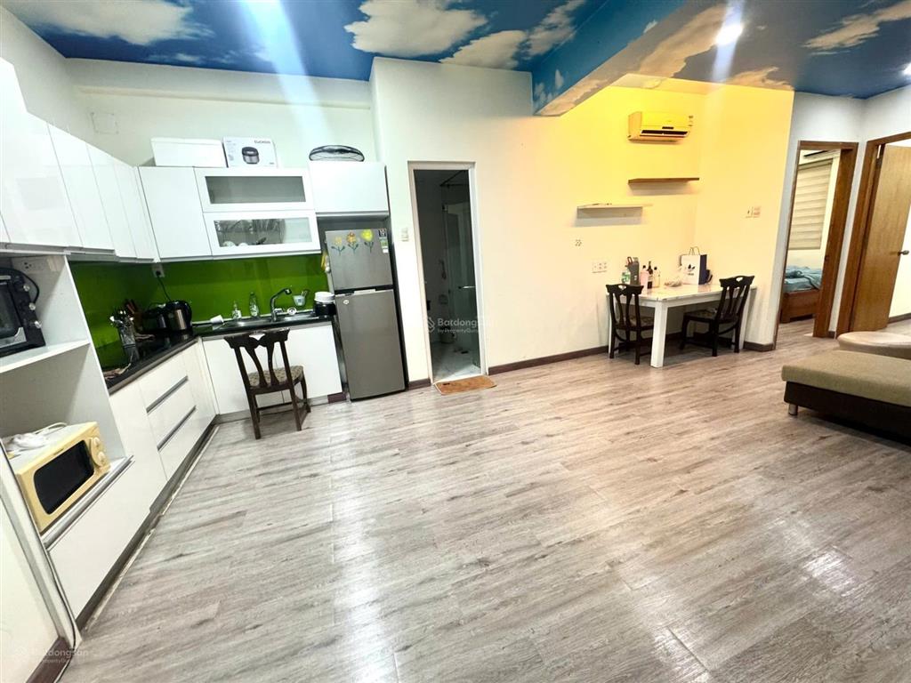 Giảm 500k. cho thuê căn hộ 68m có 2pn + 2wc, full nội thất  vào ở liền, cc 66 nguyễn ngọc phương
