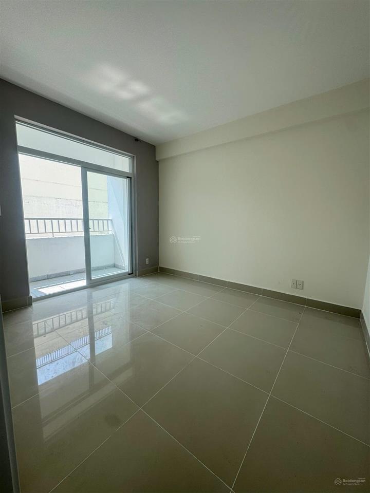 Bán căn hộ tầng 19, lô a của c.cư 1050 phan chu trinh, có sẵn 2pn + 2wc. tặng bộ tủ bếp kịch trần