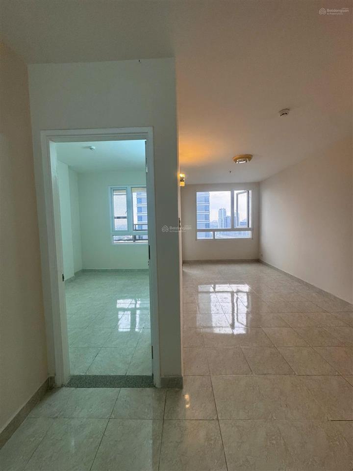 Deal hời  về giá 3,99 tỷ  còn bớt. bán căn góc 46m tầng cao, chung cư 90 riverside ng hữu cảnh