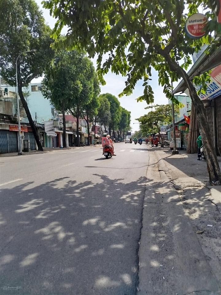 650m2(17x39m). hẻm 6m. vài bước ra mt nguyễn kiệm, p3, gò vấp. chỉ 58tỷ7.vị trí đắc địa gần ngã 6