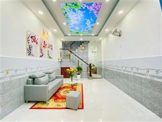 Nhà 53m2(4x13m), 2 tầng. 3pn. đường phạm văn chiêu, p16, gò vấp. chỉ 5tỷ2.
gần nhà văn hoá thể thao