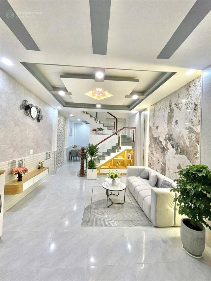 Trung tâm phường 9, gò vấp. đường phạm văn chiêu. 4x10m. 2 tầng. full nội thất. chỉ 5tỷ070.