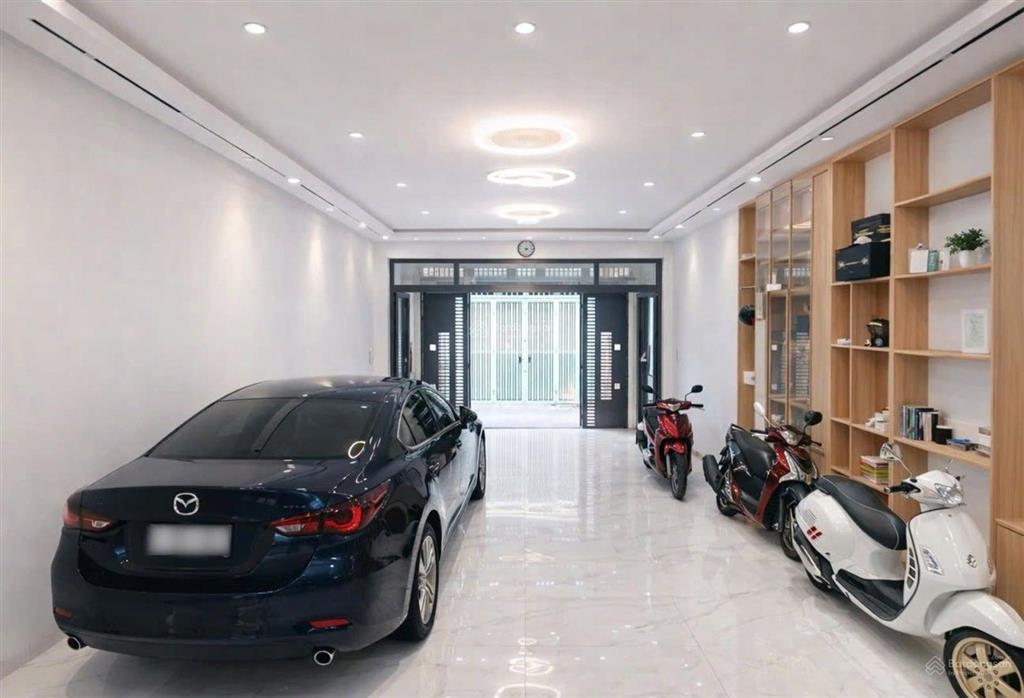 Bán nhà 3 tầng, 4x15m. nở hậu. hxh 6m thông, đường phạm văn chiêu, p14, gò vấp. chỉ 7tỷ390.