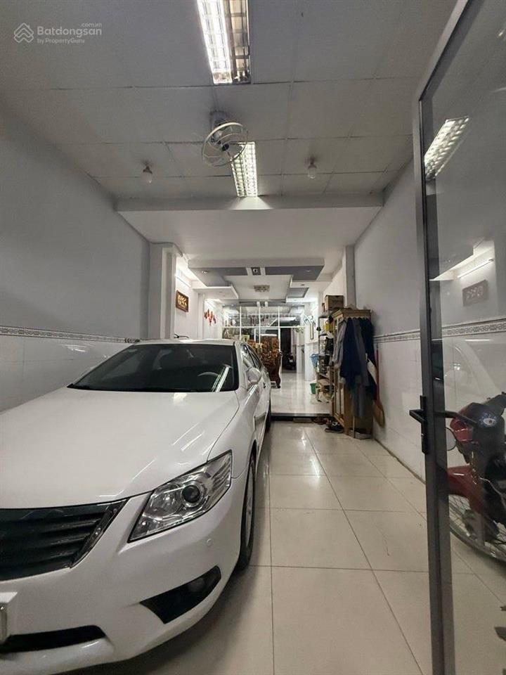 Bán nhà mặt tiền nguyễn duy cung, p12 gò vấp. 4x25m. nở hậu. 2 tầng. 3pn. chỉ 11 tỷ.
gần emart