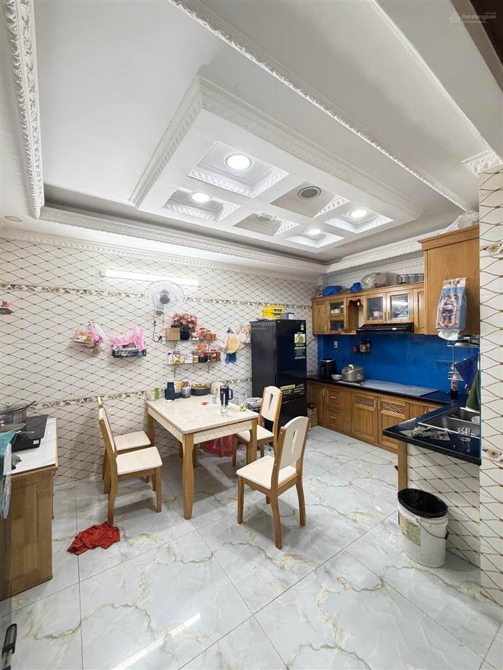 Bán nhà 5 tầng, 4,5x14m. nh 5,1m. hxh thông đối diện emart phan huy ích, p12, gò vấp. chỉ 8tỷ4.