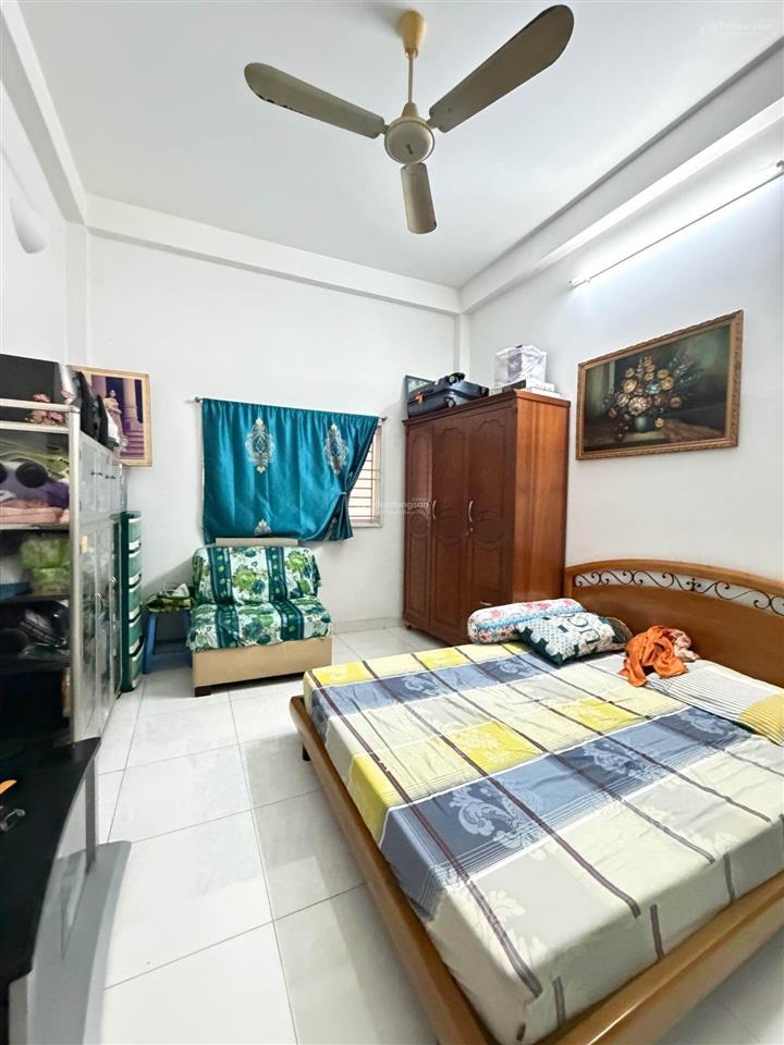 Bán nhà hẻm 1/ đs2 nguyễn kiệm, phường 3, gò vấp. 59m2(4x15m). 3 tầng. chỉ 6tỷ2.
gần bệnh viện 175