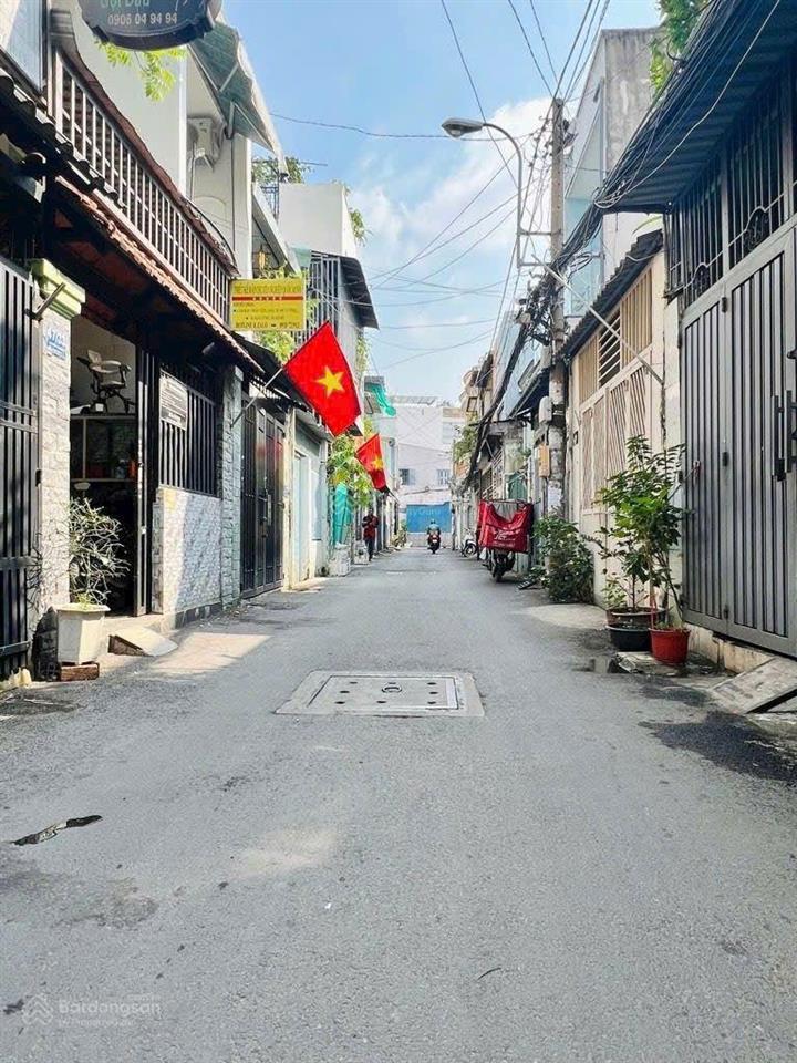 Hxh thông nguyễn tư giản, p12, gò vấp. 8x12m. 2 tầng. chỉ 9tỷ2.
vị trí đẹp. gần chợ phạm văn bạch