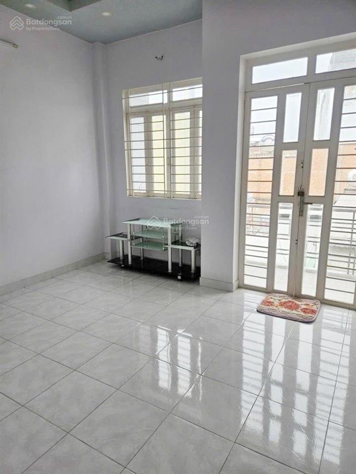 Bán nhà 4 tầng, 4x15m. đường phạm văn chiêu, p9, gò vấp. chỉ 6,x tỷ.
gần công viên làng hoa