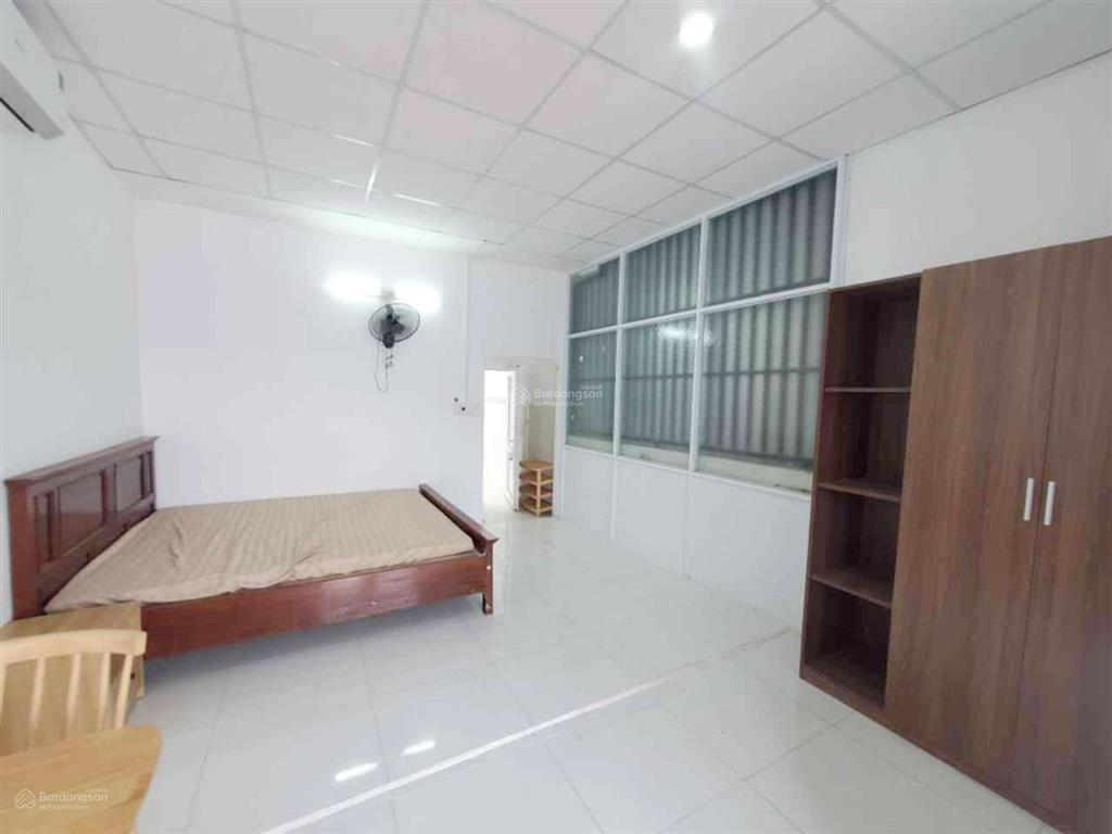 Bán nhà 4 tầng, 4x23m. tn 40tr/tháng. hxt 6m 1 trục phan huy ích, p12, gò vấp. chỉ 11,5 tỷ.