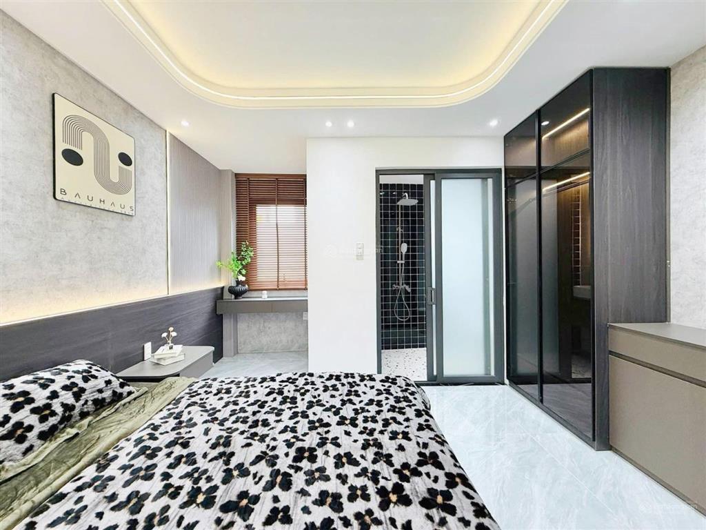 Bán nhà mới 5 tầng, 4x15,5m. full nội thất, hxh thông đường quang trung, p14, gò vấp. chỉ 7,x tỷ