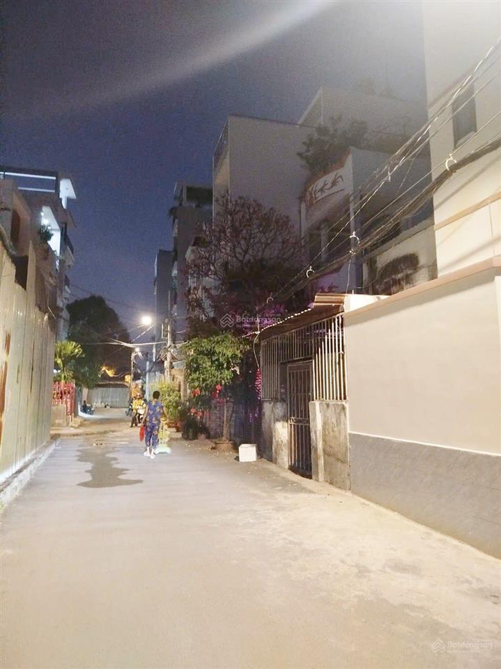 Nhà 2 tầng, 6x20m. nở hậu. chỉ 9tỷ. hxh lê đức thọ, phường an hội đông.(gò vấp). gần bờ kè.