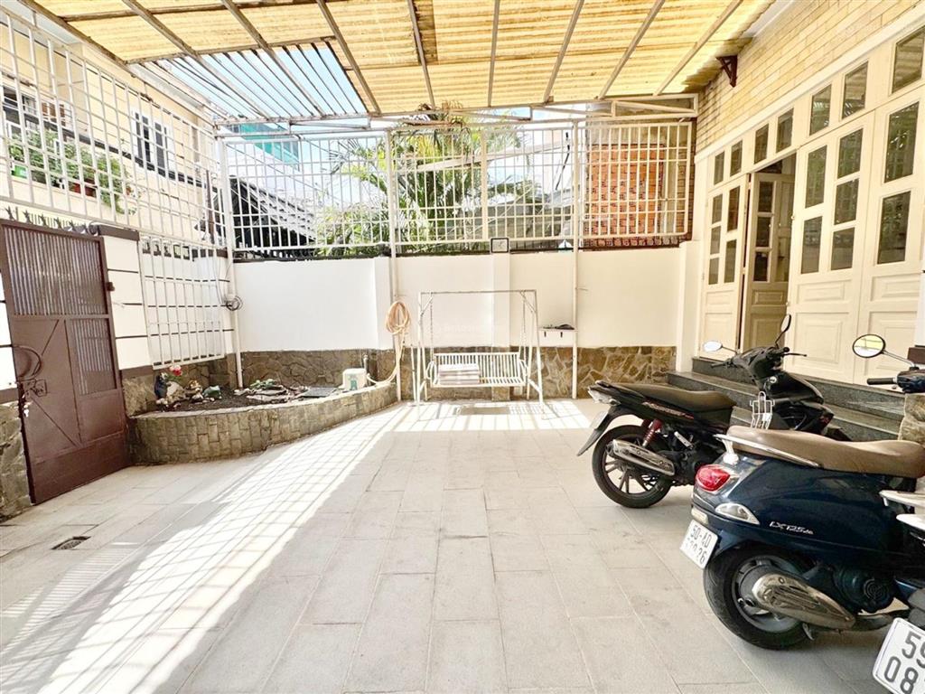 Nhà 4 tầng, 6,6x17,5m. nở hậu 6,7m. hxh thông dương quảng hàm, p5, gò vấp. chỉ hơn 12tỷ