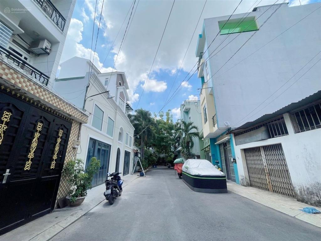Hxt 8m thông dương quảng hàm, p6, gò vấp. 236m2(10,8x22m). nở hậu. chỉ 26,2 tỷ tl. thu nhập 65tr/th