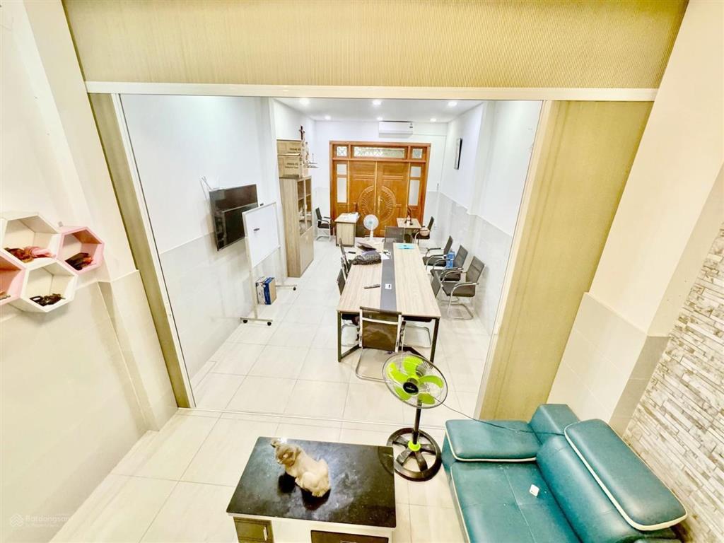 Hxt 9m sau căn mt lê đức thọ, phường an hội đông. 92m2(4x23m). 3 tầng. chỉ hơn 8tỷ. gần bờ kè